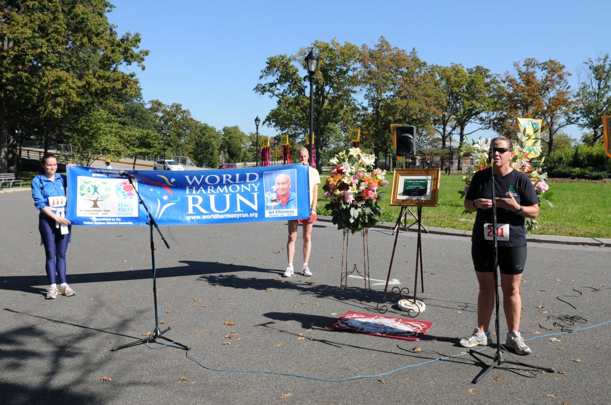 20111009 SriChinmoy 2-Mile Race_356.JPG
